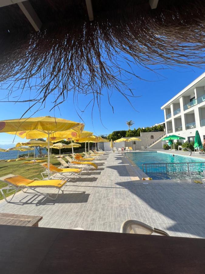 Life Point Hotel Çeşme Esterno foto