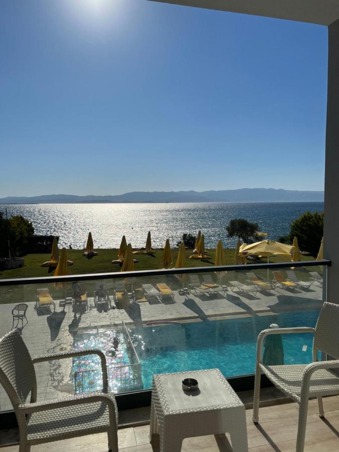 Life Point Hotel Çeşme Esterno foto