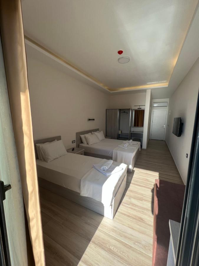 Life Point Hotel Çeşme Esterno foto