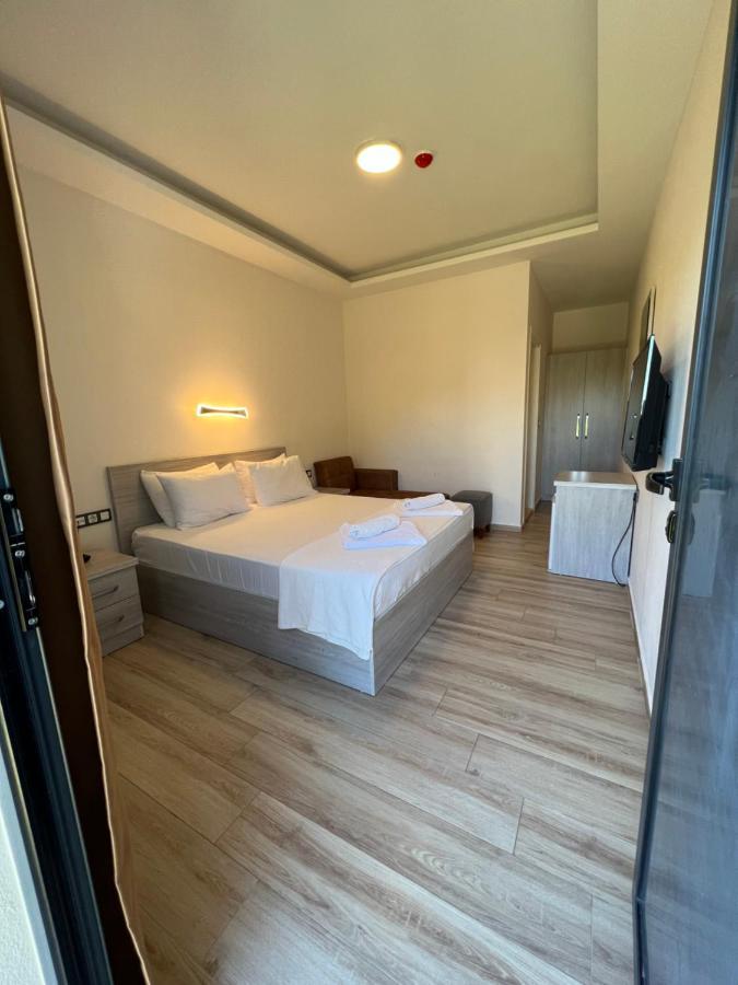 Life Point Hotel Çeşme Esterno foto